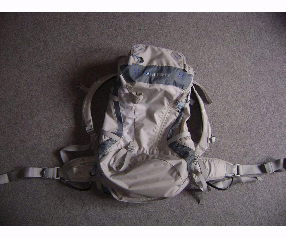 Eladó Jó állapotú Husky Goya 30 túra kiránduló hátizsák!!