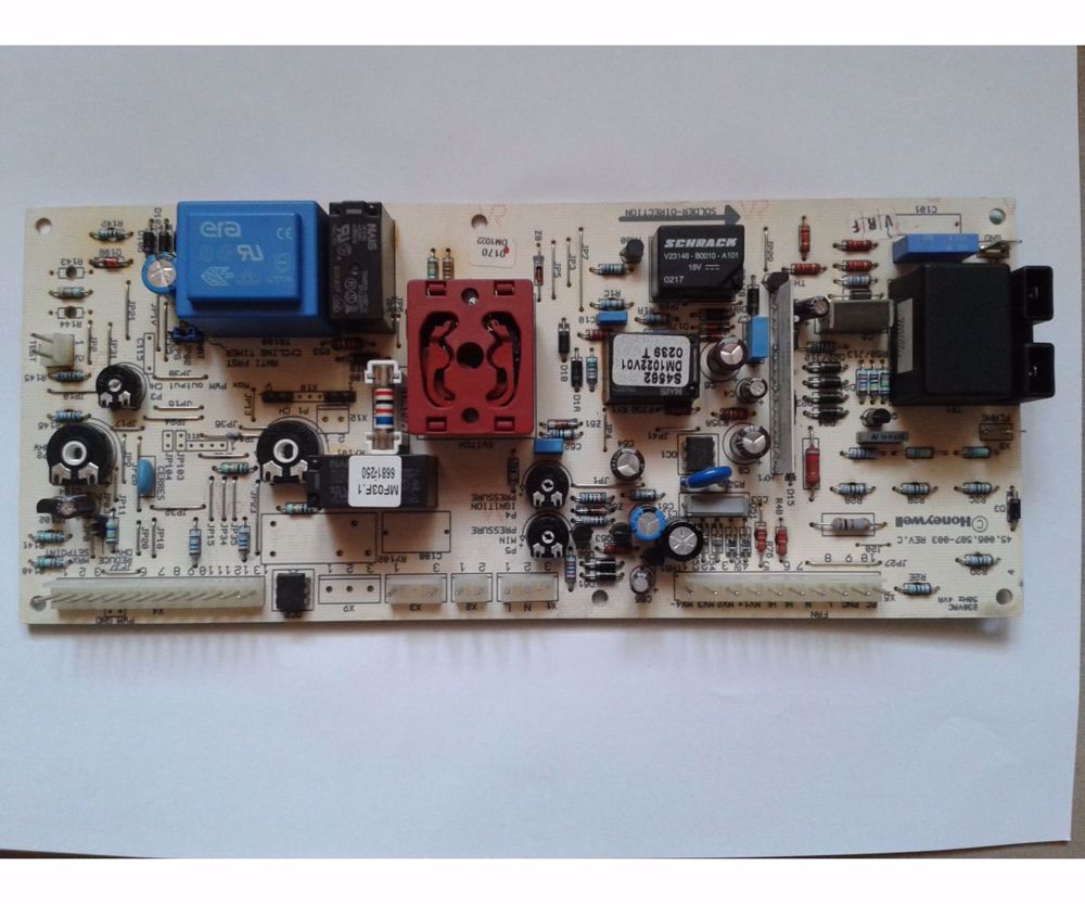 Ferroli Domina és Ferroli Domitop gázkazán kazán vezérlőelektronika javítás Ferroli Domina és Ferroli Domitop gázkazán kazán vezérlőelektronika javítás