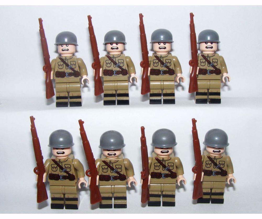 Lego 2. Világháborús Szovjet Orosz Rohamsisakos katonák katona figura 8db Lego 2. Világháborús Szovjet Orosz Rohamsisakos katonák katona figura 8db