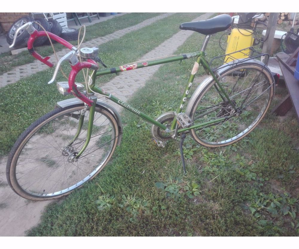 Puch clubman 26-os,2x5 sebességes a korához képest szép állapotban van mint a képeken is látható,ela Puch clubman 26-os,2x5 sebességes a korához képest szép állapotban van mint a képeken is látható,ela