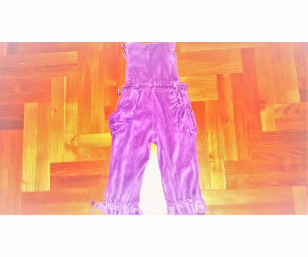 92  Cuki világos lila szivecskés plüss kantáros nadrág naci 