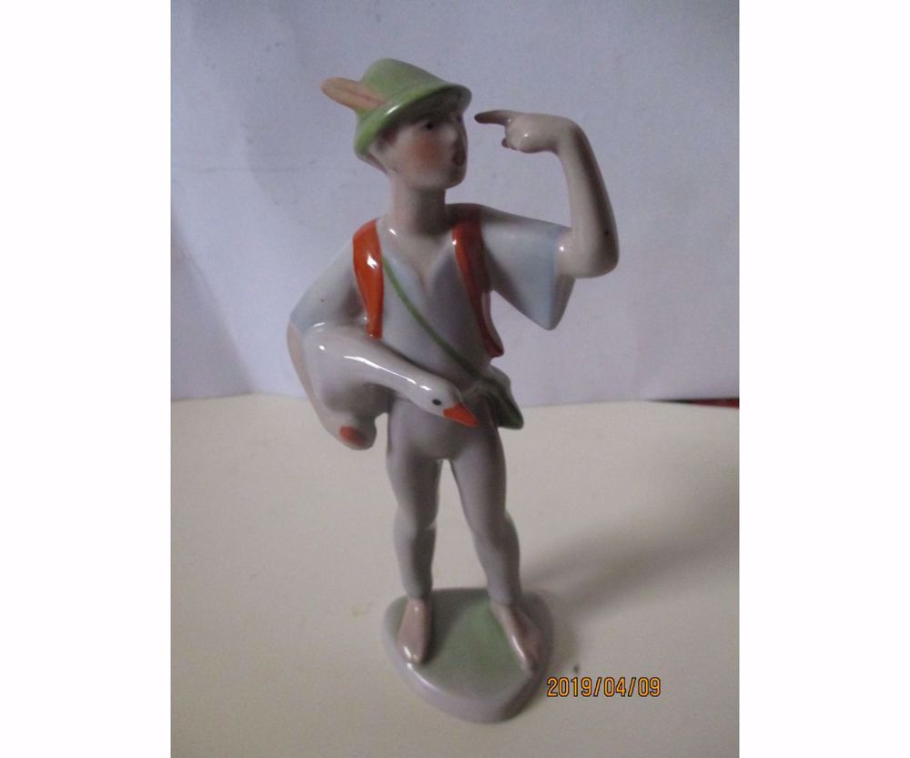 18 cm-es porcelán Ludas Matyi figura eladó!