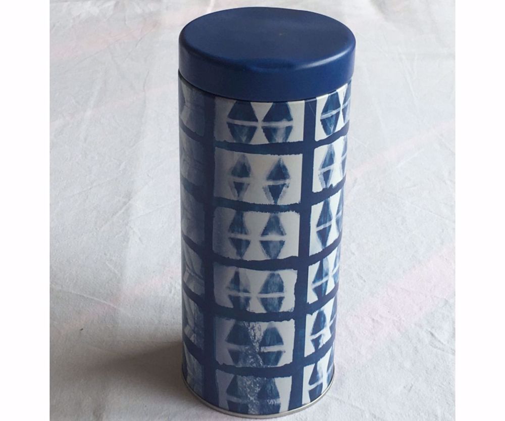 Fém doboz kék-fehér