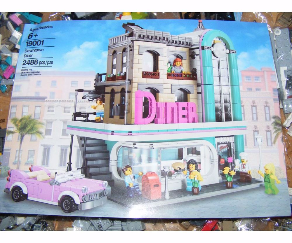 Lego komp. Creator 10260 Belvárosi Bár Diner 2480db Moduláris Ház Lepin új