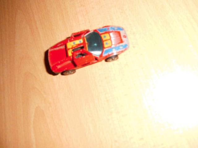 Matchbox eladó! Szárnyas ajtói vannak! Eredeti Nyugatnémet - Hot Wheels játékhoz tartozott!