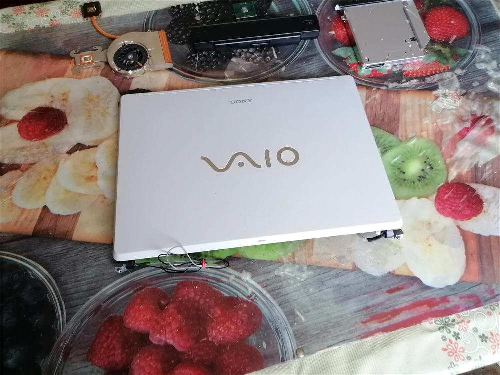  Sonyi vaio Laptop Alkatrészei 