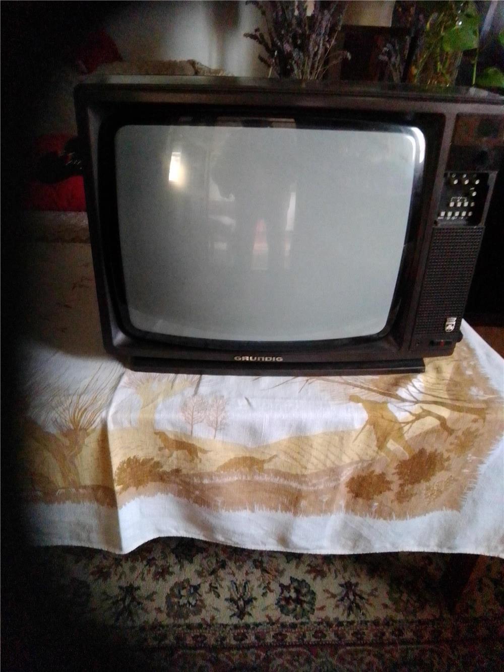 Grundig tip szines televizió