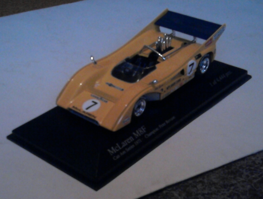 Minichamps McLaren-Chevrolet M8F Revson 1971 Can-Am 1:43 modell makett