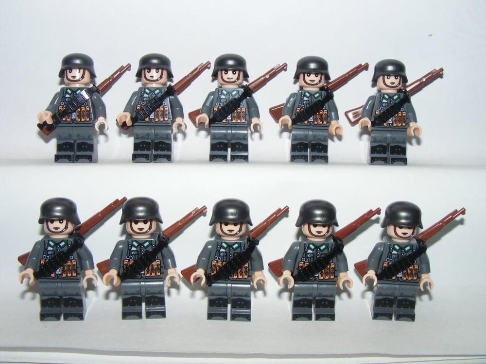 Lego 2. Világháborús GER Német Wehrmacht katonák 10db figura katona fegyver ÚJ