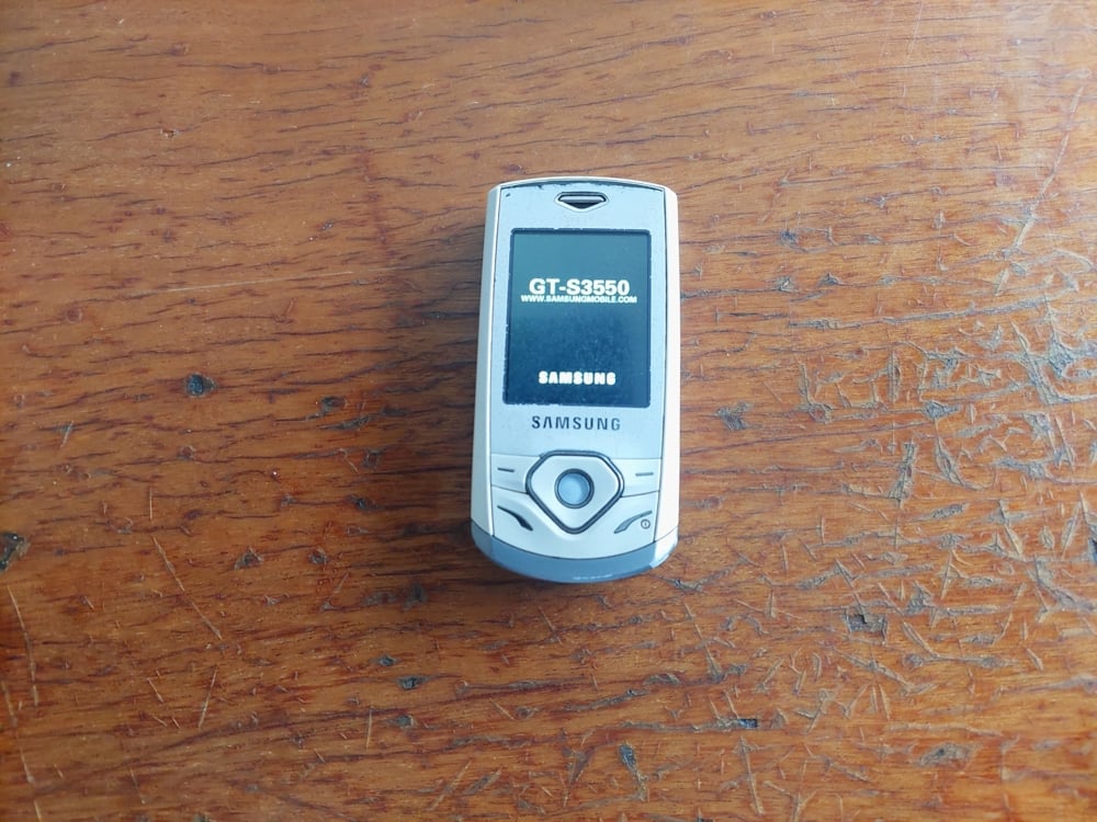 Samsung GT-S3550 Shark 3 telefon(független)