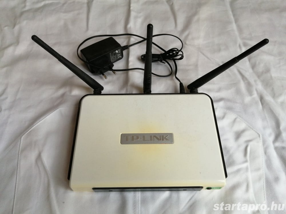 Eladó TP Link TL-WR940N router