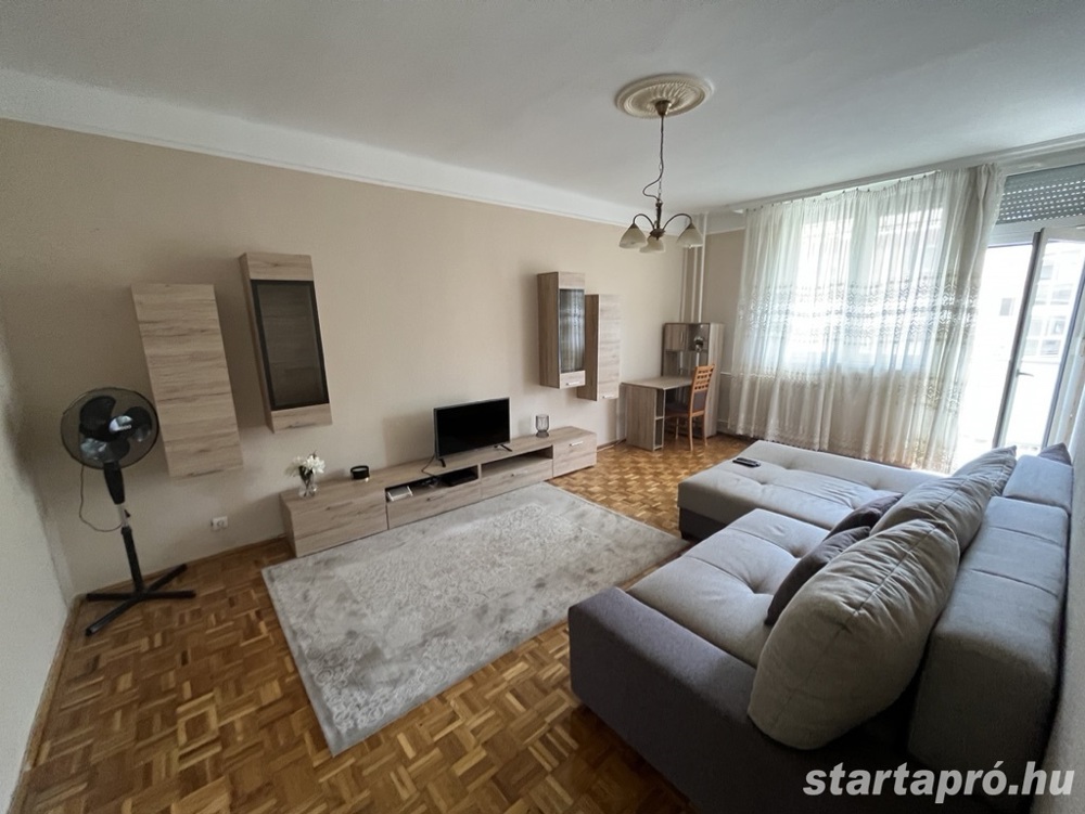 2 szobás, erkélyes, berendezett lakás kiadó! 