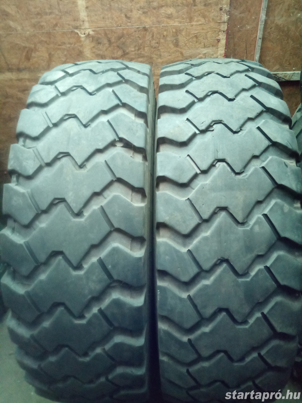 14.00 R20 Continental HCS 1400-20 1400r20 1400x20