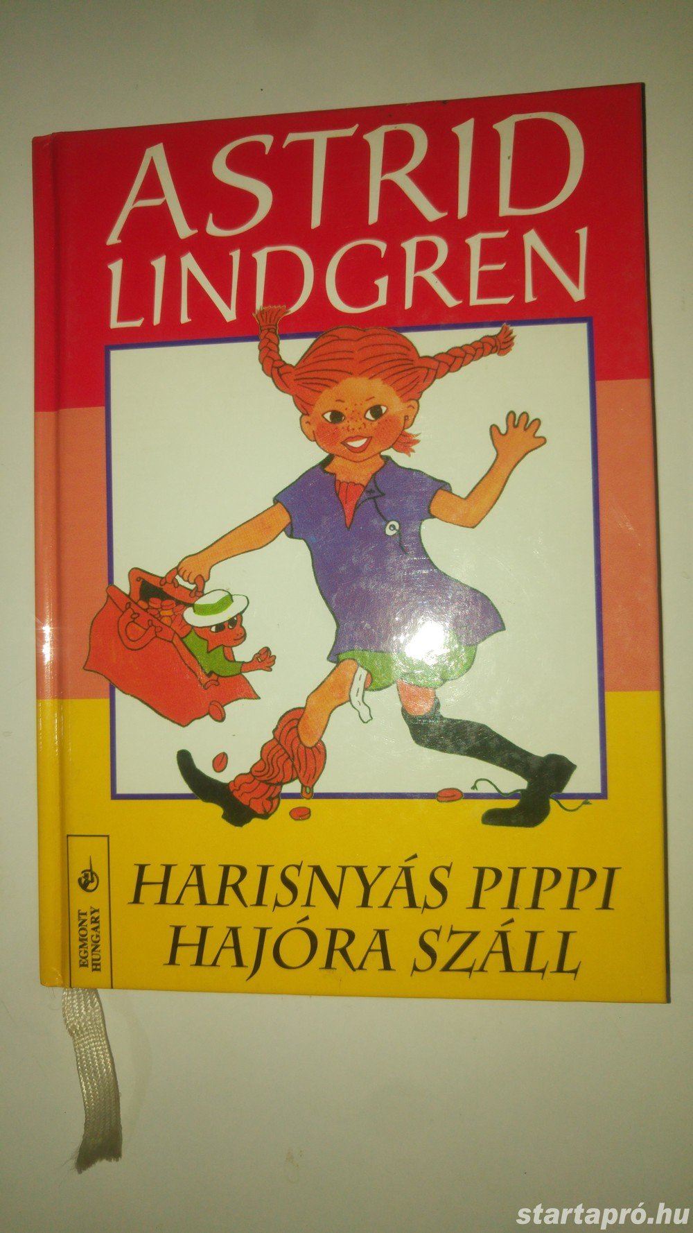 Astrid Lindgren Harisnyás Pippi hajóra száll