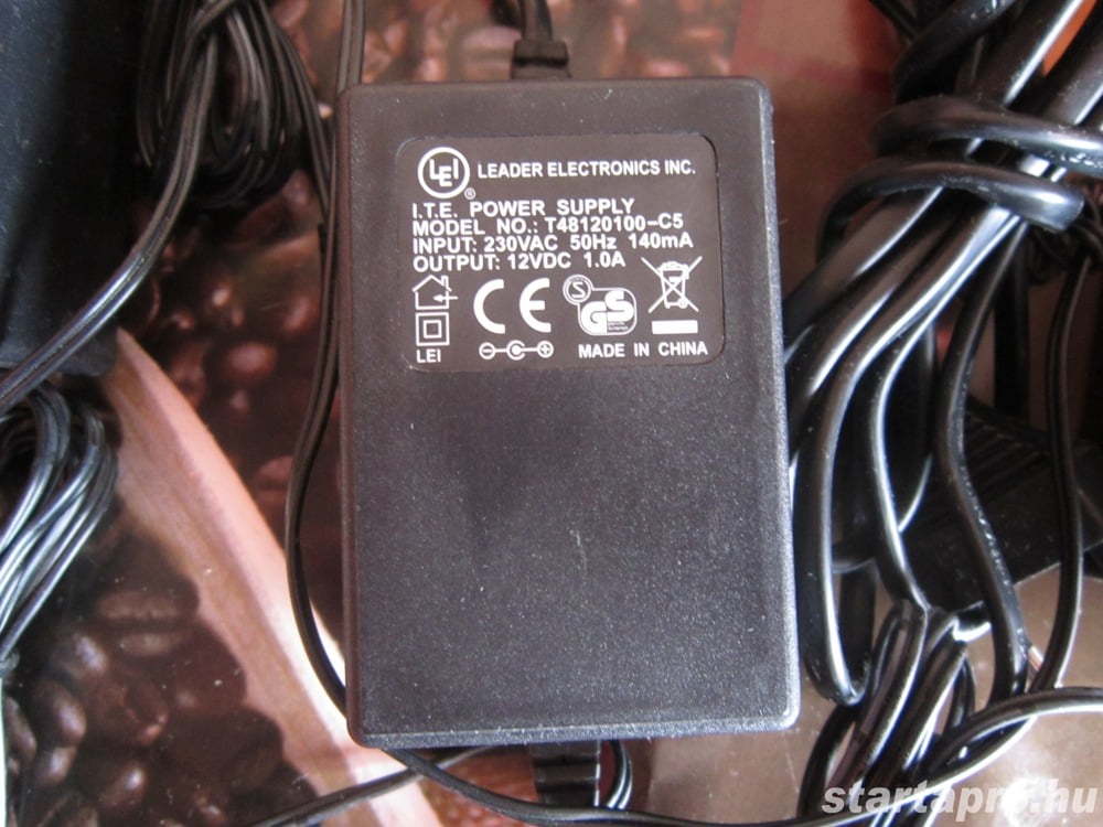 Hálózati tápegység DC adapter 12V 1A (1000mA) Kerek dugós * MPL automatába 1435