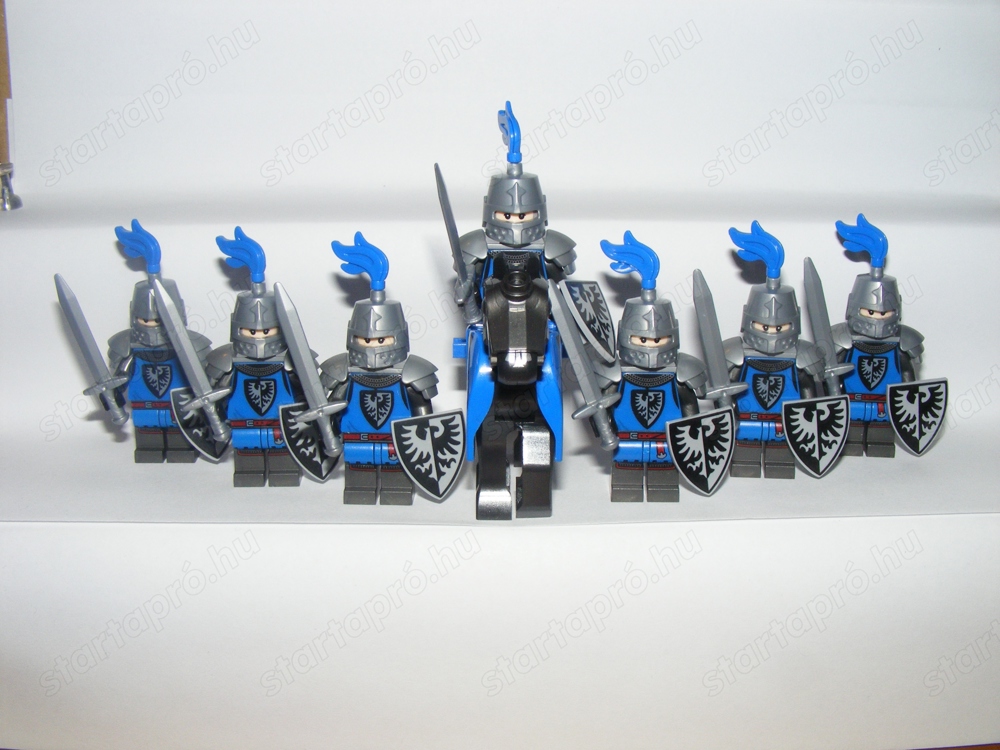 Lego Castle Lovag figurák Black Falcon katonák sereg 7db katona + harci ló