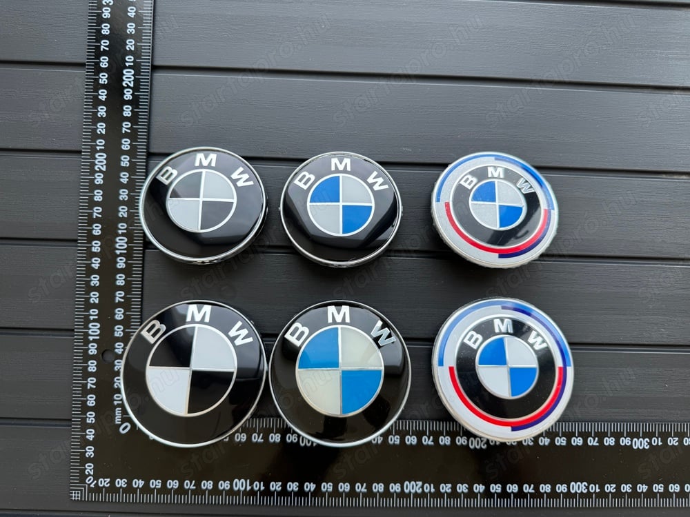 ÚJ BMW 82mm 74mm 72mm Motorház Gépház Csomagtartó Kiegészítő embléma Jel