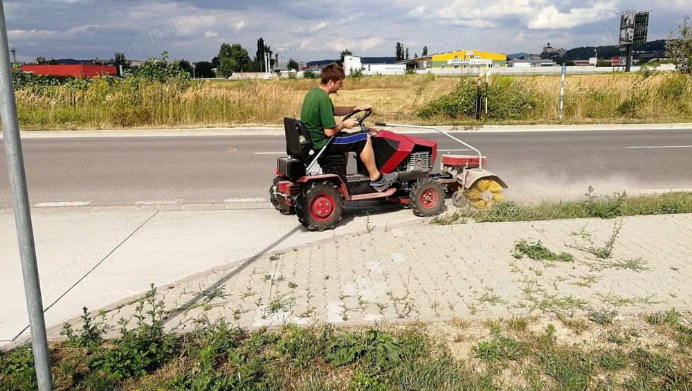 Panter FD-5 16 LE-s seprő kistraktor szuper áron