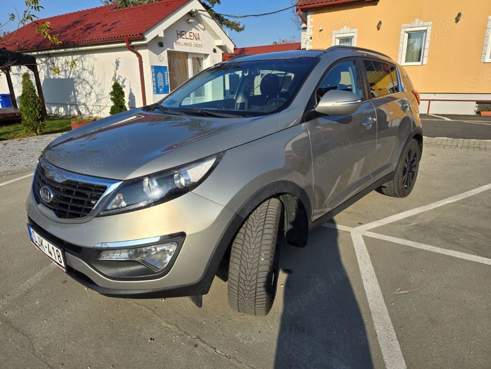 Friss műszakis, 144 200 km-rel KIa Sportage eladó