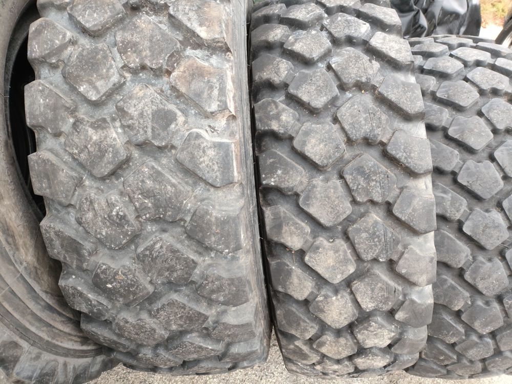  365 85 R20 használt Michelin xzl  365 85 r20 365 85r20 365 85r20 365 85 r20