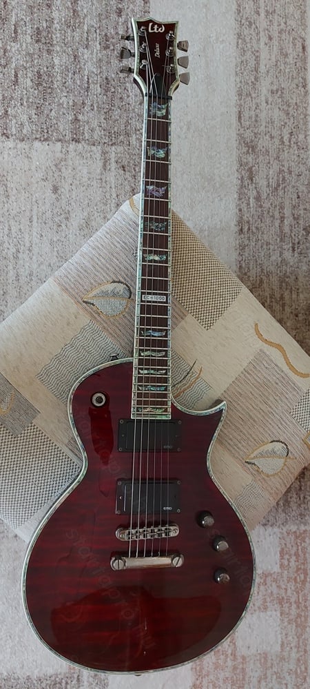 ESP LTD EC-1000 QM Deluxe See Thru Black Cherry elektromos gitár