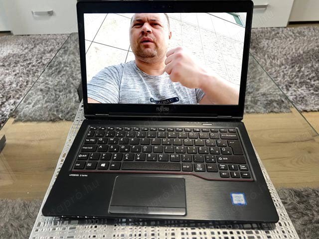 Használt notebook: Fujitsu Lifebook U727 - Dr-PC.hu