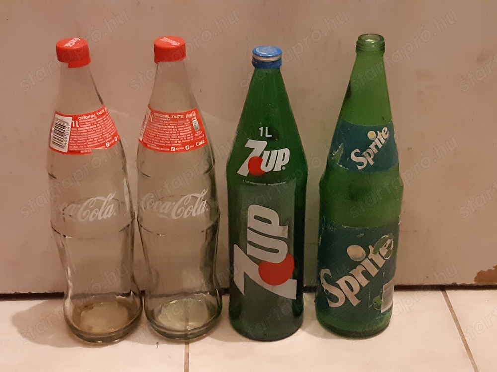 Retro 7Up 1L-es üveg