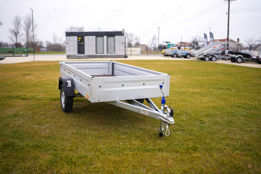 Új SEBAL - 2412 német utánfutó (243x123x34cm) AKCIÓSAN csak bruttó 465.000 Ft