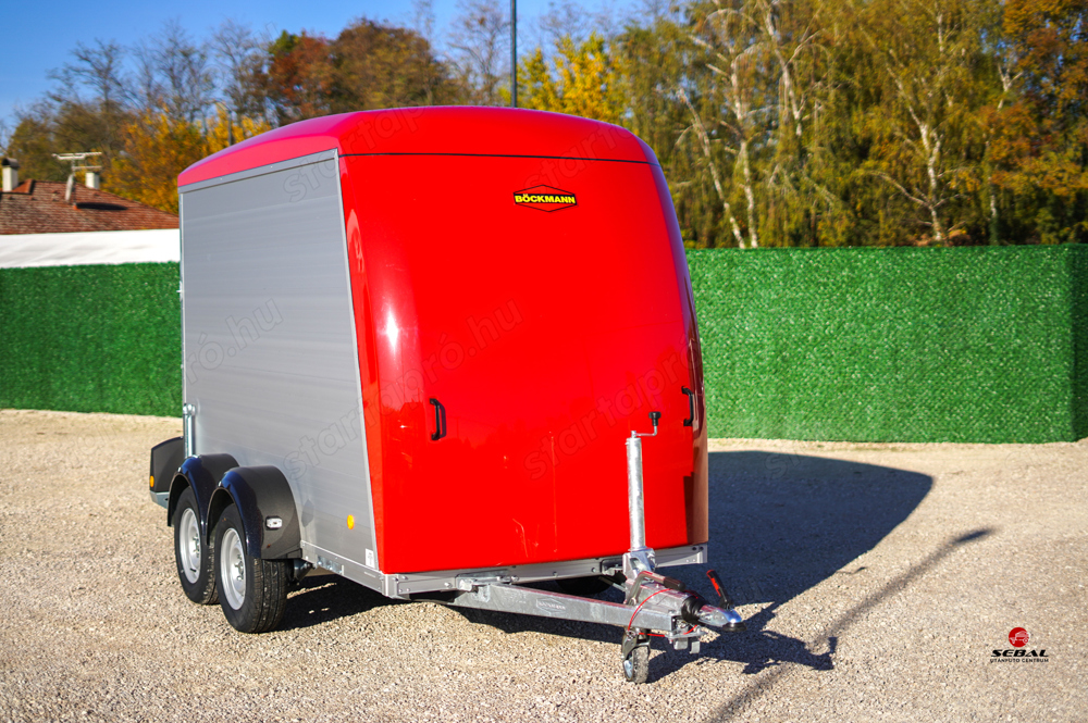 Új Böckmann dobozos motorszállító utánfutó (2700kg) most akciósan bruttó 4.090.000 Ft