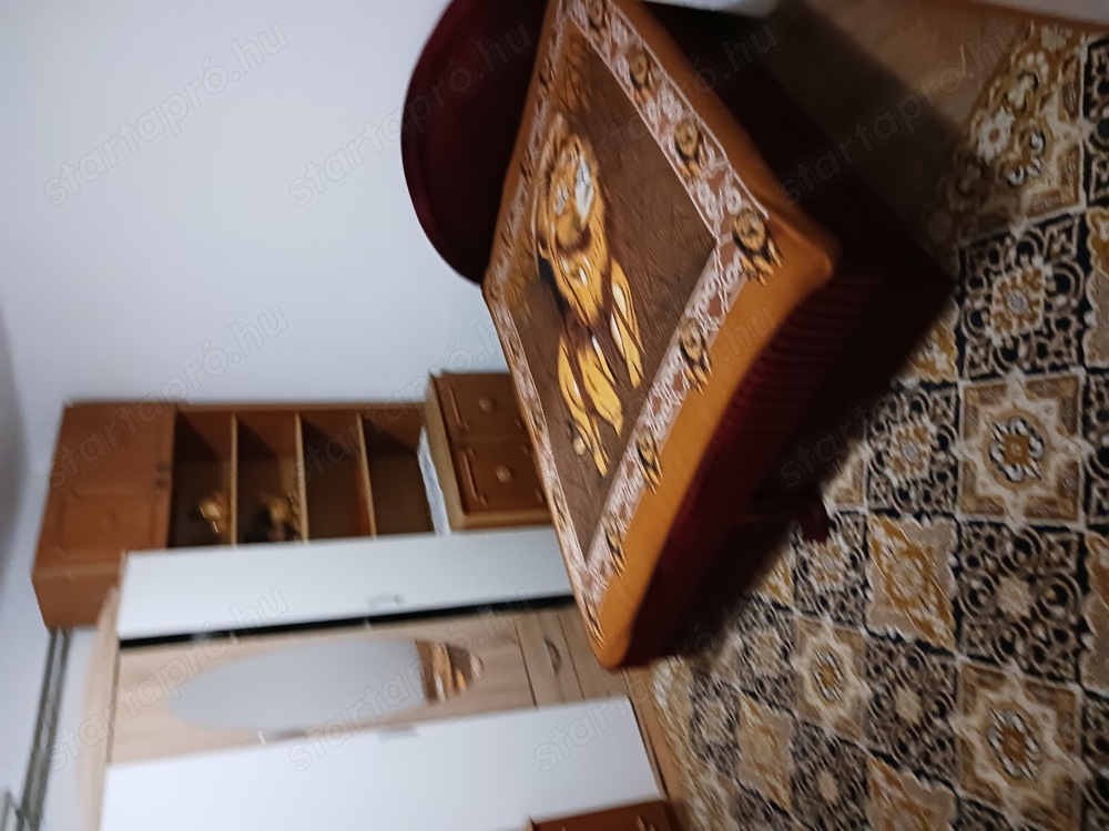 kiado hosszutávra albélet