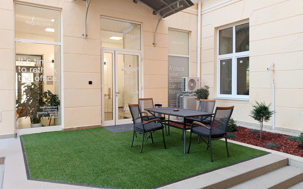 Dolgozzon hatékonyabban egy közös használatú irodában Regus Debrecen International Airport