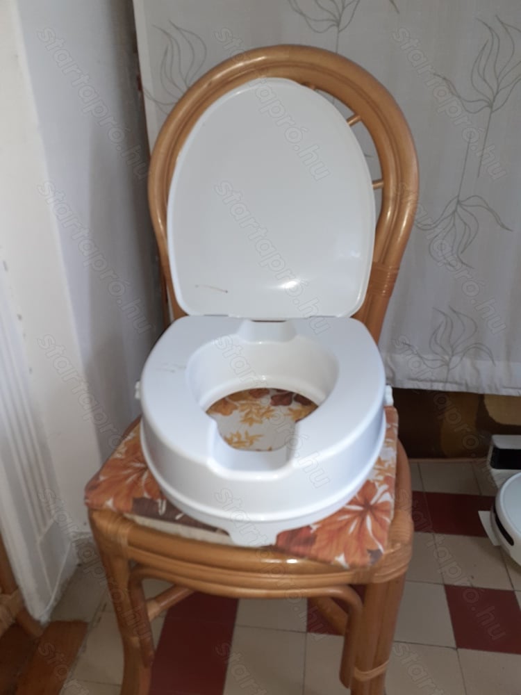 WC ülő magasító teljesen újonan 