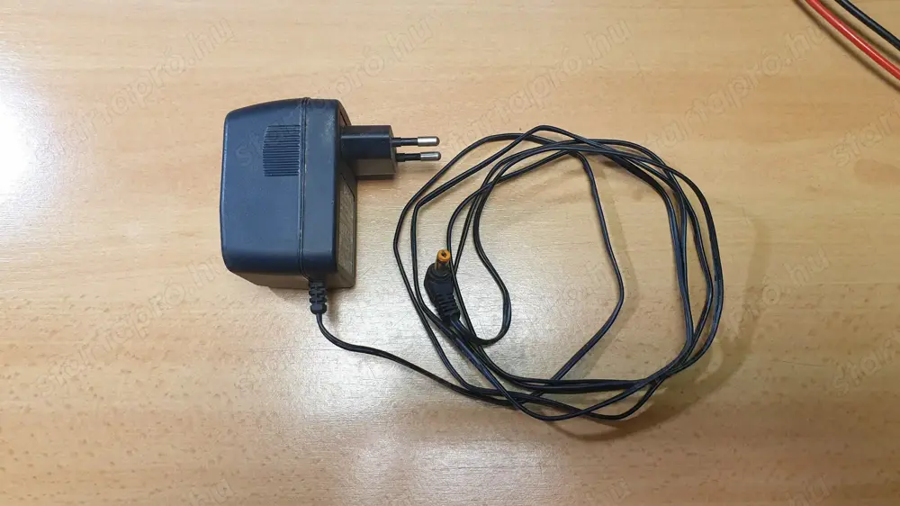 7,5V - 1000mA adapter, tápegység eladó