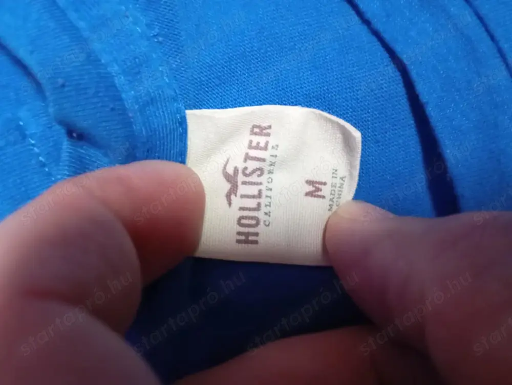 Hollister póló kifogástalan állapotban. Hollister póló kifogástalan állapotban.