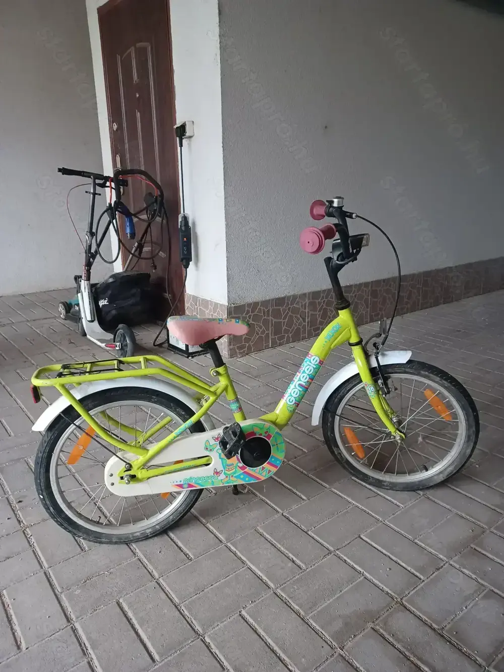 Kislány bicikli eladó Kislány bicikli eladó