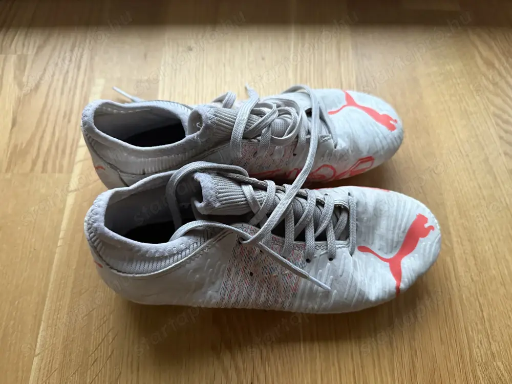 35.5 es Puma Future foci cipő futball cipő stoplis cipő 5000 Ft