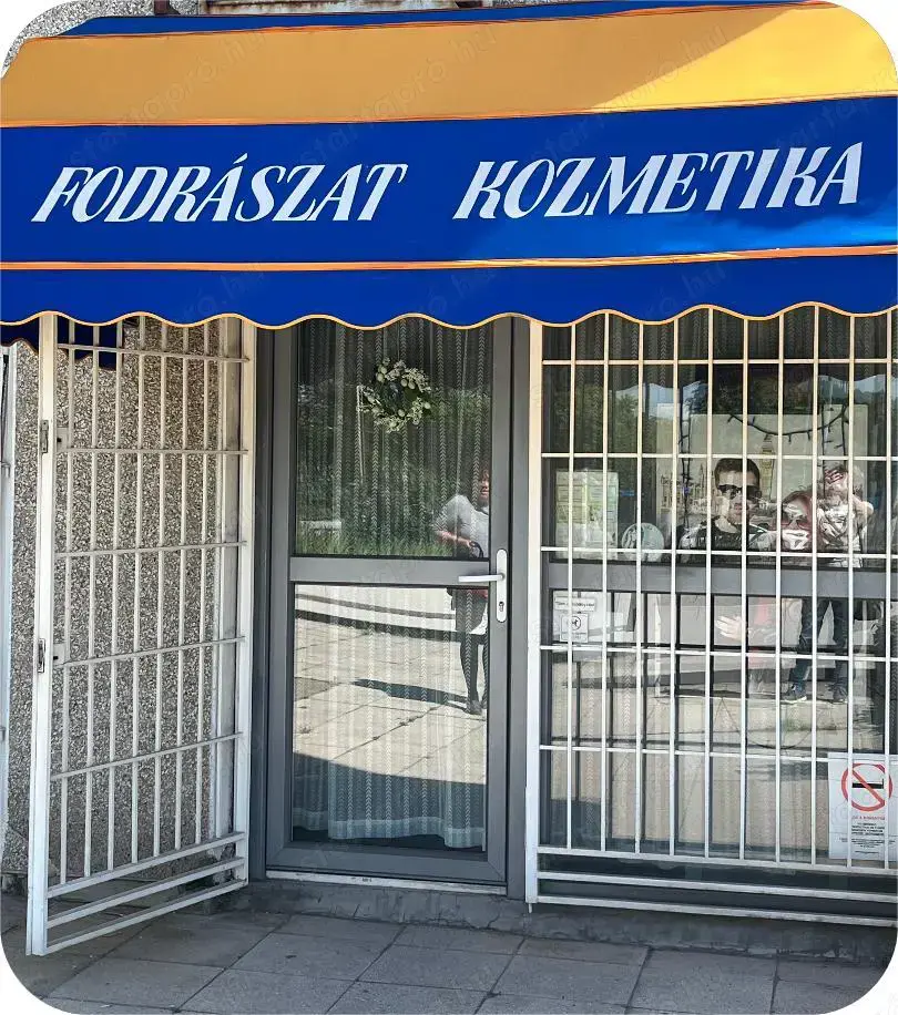 Fodrász szék kiadó (50.000 Ft+rezsi hó) Örs vezér téri fodrászat kozmetikában