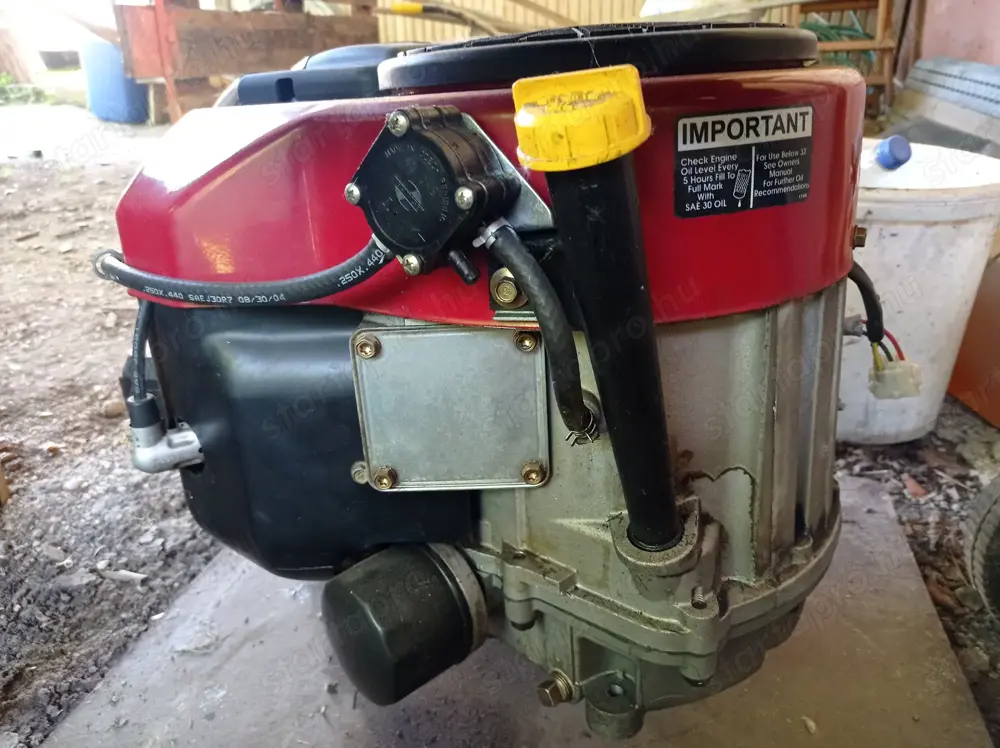 20 lóerős fűnyíró traktor motor eladó 20 lóerős fűnyíró traktor motor eladó
