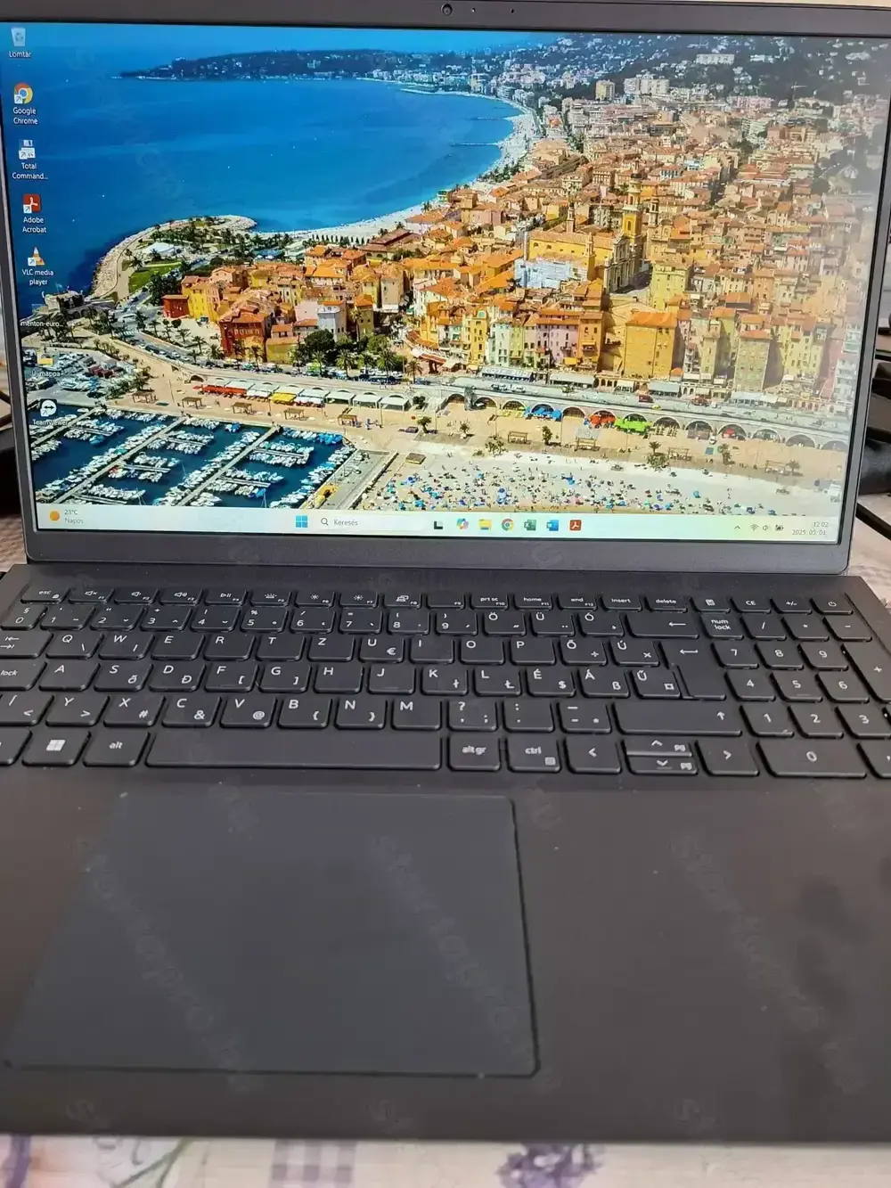 Dell Vostro 3510 laptop Dell Vostro 3510 laptop