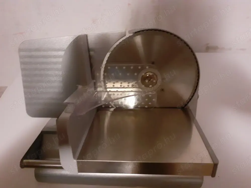 Konyhai szeletelőgép eladó Várpalotán Konyhai szeletelőgép eladó Várpalotán