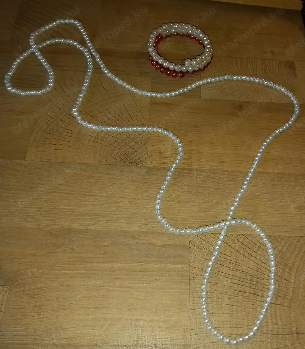 Fehér hosszú gyöngy nyaklánc fehér-borostyán gyöngy karkötővel eladó