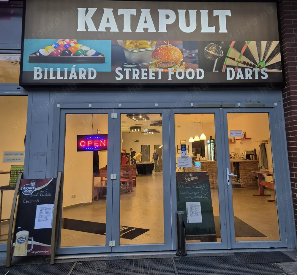 Budapest,Fragepán utca 61 a Katapult presszó Budapest,Fragepán utca 61 a Katapult presszó