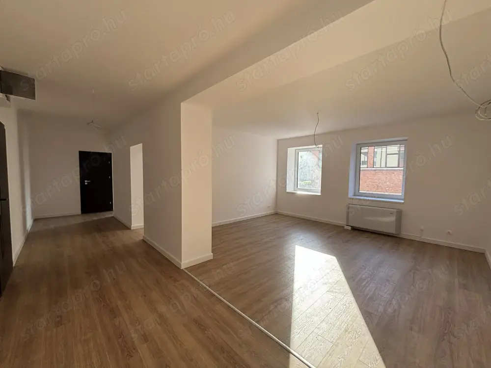 Tiszaújvárosban kiváló elosztású, modern új lakás kiadó! 