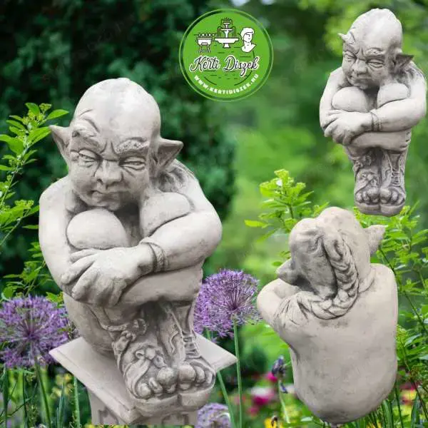 Duzzogó Gargoyle szobor