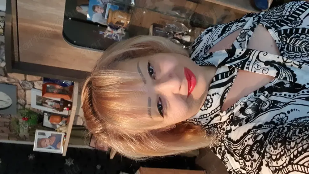 Házvezető Tásalkodó hölgy állást keresek