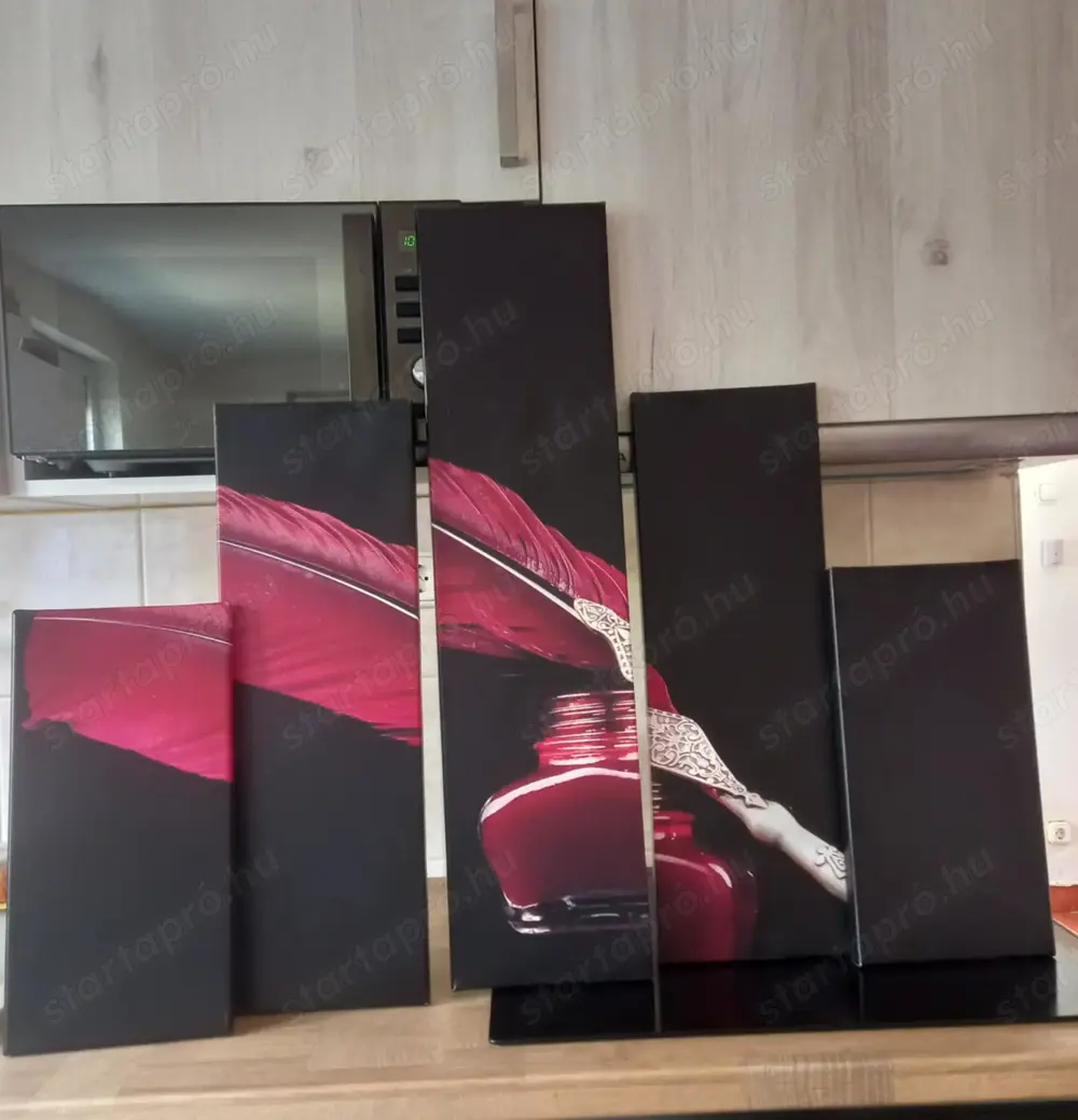 5 részes modern vászonkép eladó- csajos, körömlakk mintás
