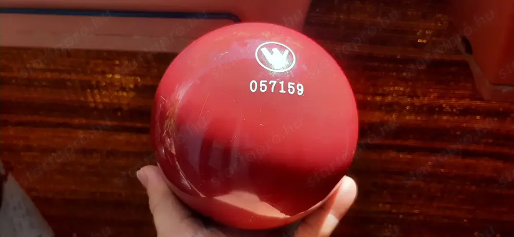 Alig használt gyerek-serdülő-ifjúsági tekegolyók eladóak