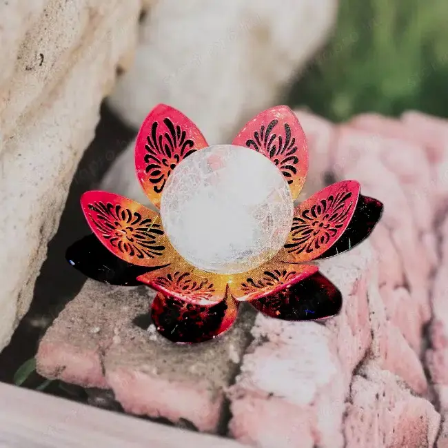 Napelemes virág alakú sétánylámpa kertbe