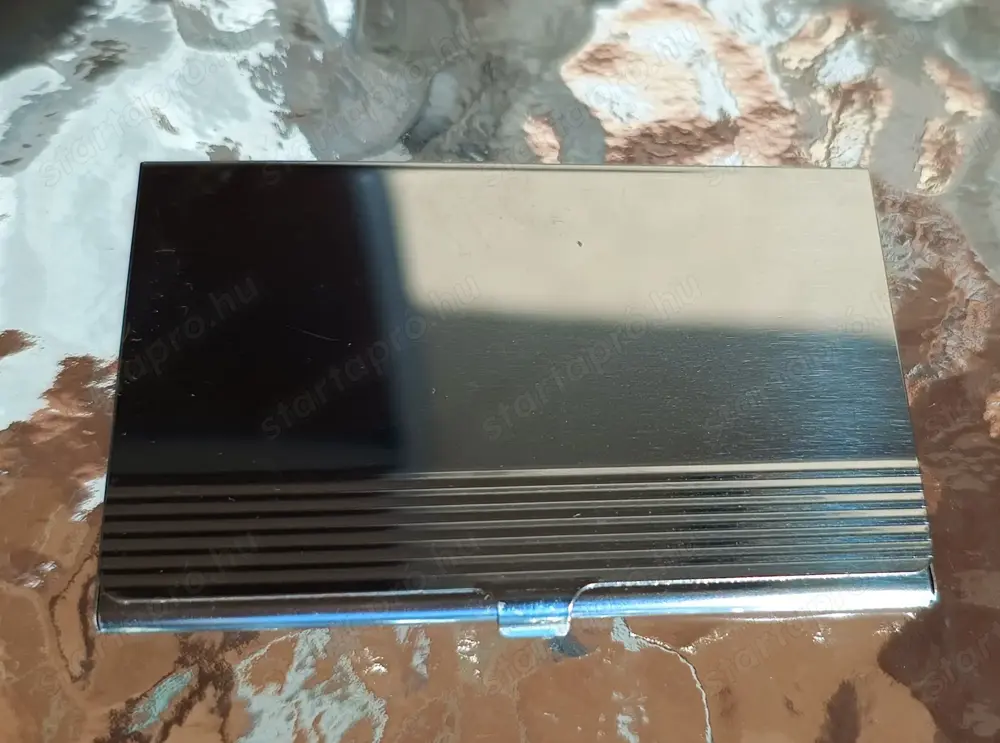 Kompakt és Tartós Alumínium Névjegykártya Tartó 