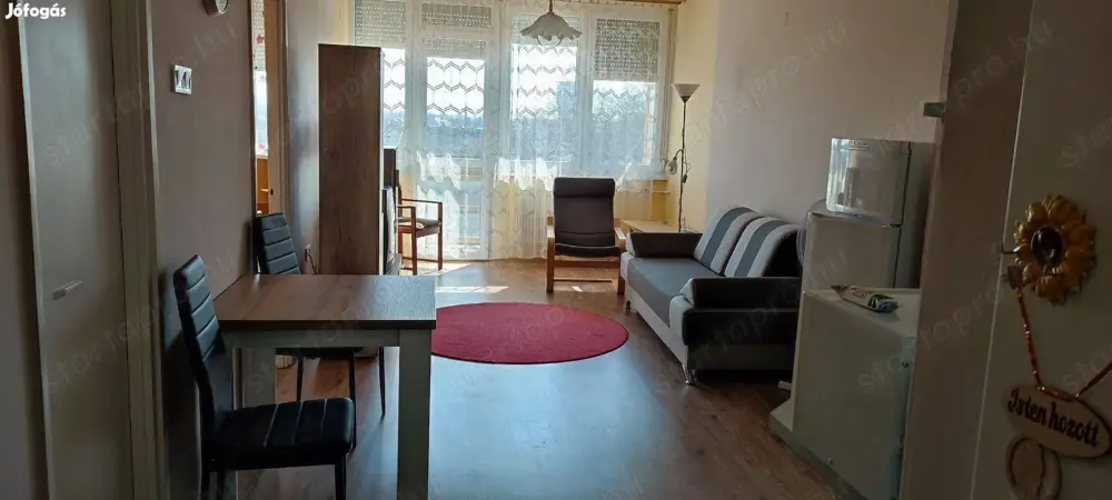 Nyíregyháza abszolút belvárosában a Szarvas utca elején